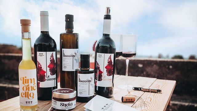Cata de vinos del Etna recién sacados de la caja | Podere Dell'Etna Segreta