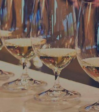 Cata de vinos y cena en Ludányi Pince