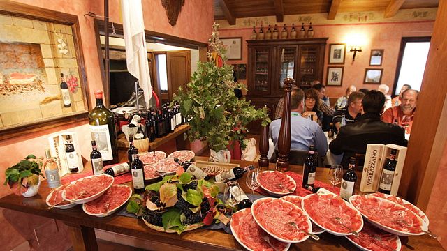 Recorrido vinícola de medio día por Chianti