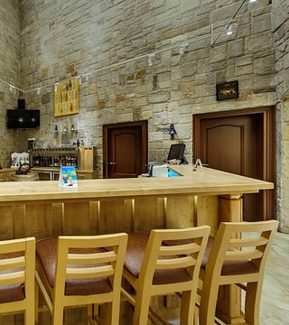 Visite de la cave et dégustation à Villa Yustina