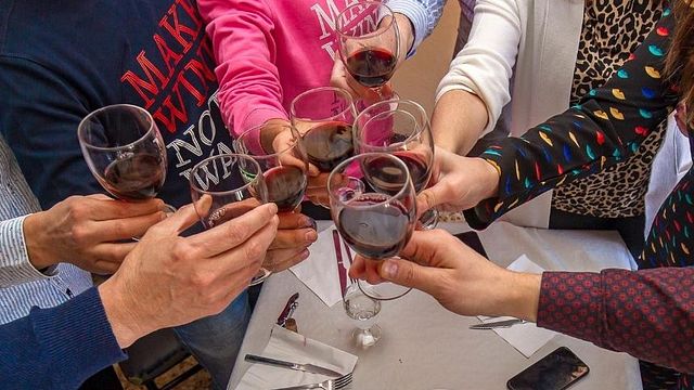 Populär vinprovning och rundtur på Neleman Organic Vineyards