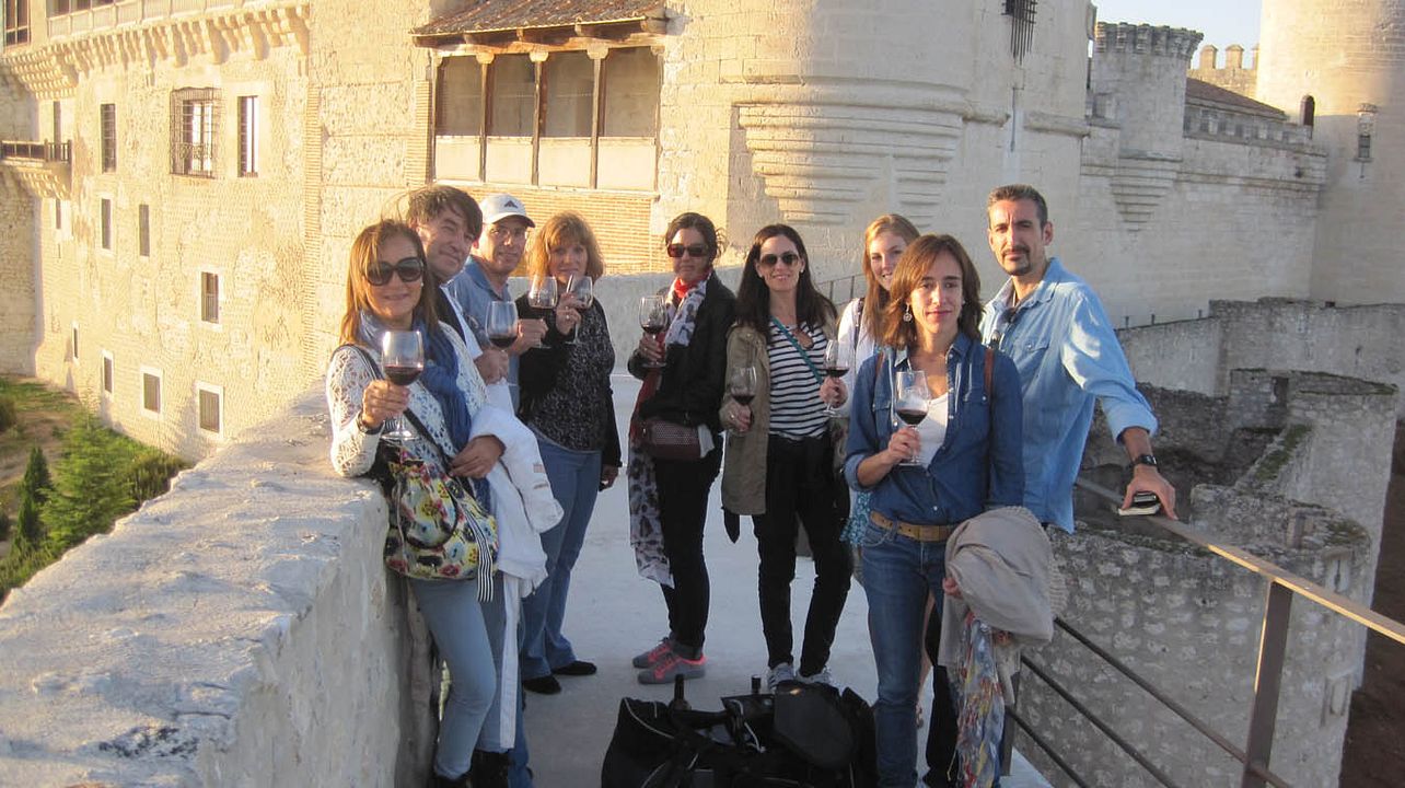 Wine Experience with Castles, Medieval Cities or Cathedrals Tour from Madrid