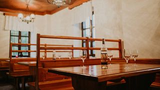 Degustazione di vini presso la cantina Herberstein