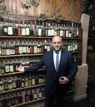 Liviu C, wine tours in Paris from Loire Valley