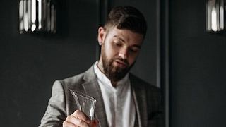 Tour del vino Priorat per professionisti da Barcellona