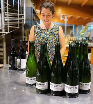Cata y visita de vinos en La Vinyeta
