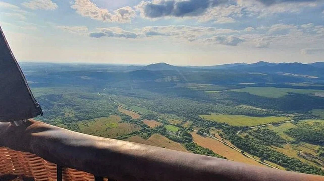 Tour a piedi e cantina di mezza giornata a Tsarev Brod