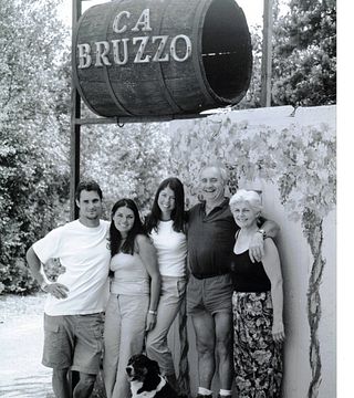Passeio pelos vinhedos e degustação de vinhos com aperitivos harmonizados