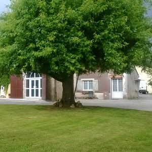 Übernachten in einem hübsch renovierten Steinhaus im Château Gadet Terrefort