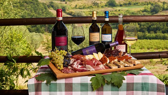 Tuscan Vineyard & Wine Journey at Casa Alle Vacche
