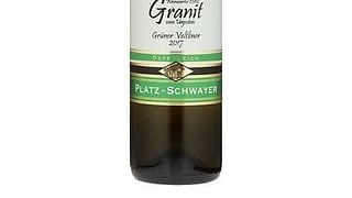 Degustação de vinhos e acompanhamento de queijos no Platz-Schwayer