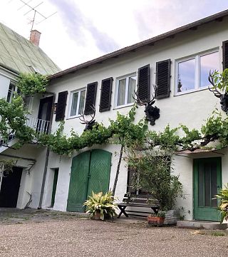 Cata de vinos y visita guiada a la bodega Fürstenzellerhof