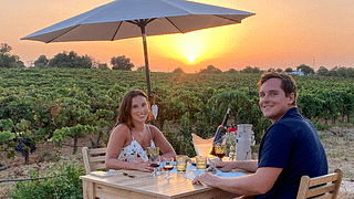 Pique-nique romantique dans un vignoble en Algarve