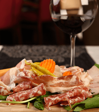 Vini + salumi + verdure crude