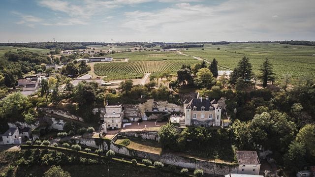 Stay at Château de Targé