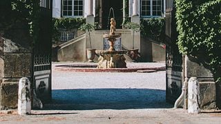 Languedoc-Roussillon: Château de Paraza Wine & History Journey