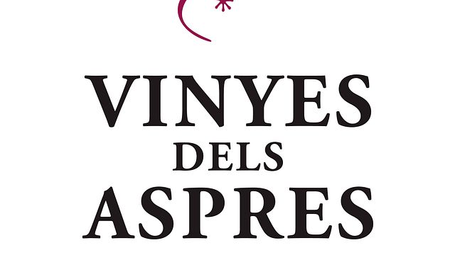 Experimente la elaboración de vino, la producción de aceite de oliva y la extracción del corcho en Vinyes dels Aspres, en el interior de la Costa Brava