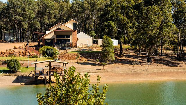 Drakesbrook Wines