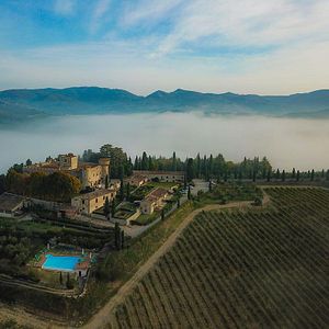 "Classic" Triple Room in Borgo at Castello di Meleto