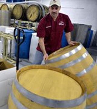 Boyd's Cardinal Hollow Winery