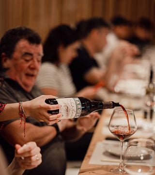 Cata de vinos de Langhe y Roero (incluido Barolo) en Pelassa