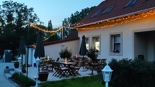 Dégustation de vins au domaine Trio
