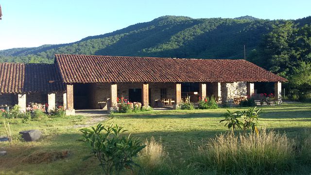 Degustazione di vini presso la Comunità di Temi