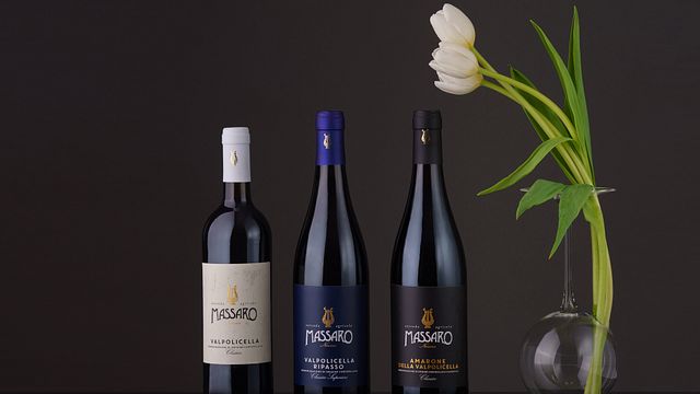 Vinprovning med besök i källaren på Azienda Agricola Massaro Norma