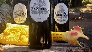 Weinprobe und Führung im Weingut Twisted Oak