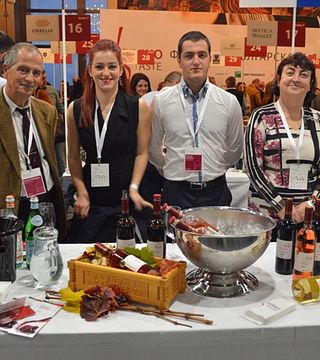 Visita y cata de vinos en la Bodega Prisoe