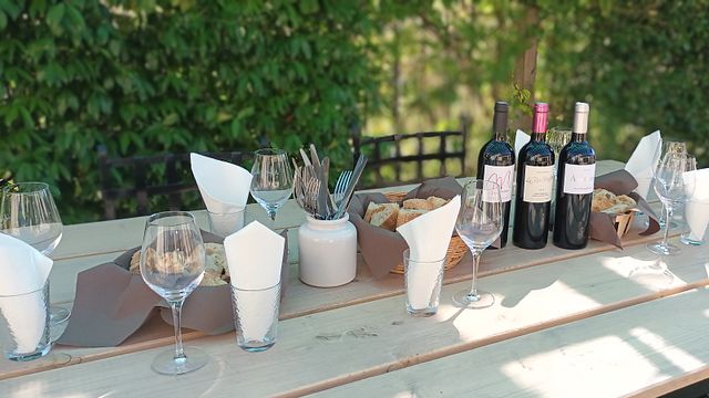 Weinprobe und Mittagessen im Chateau La Rose Monturon