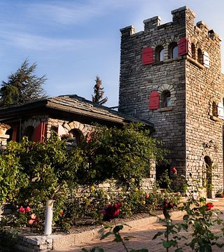 Degustazione di vini gourmet con prelibatezze vallesane alla Colline de Daval