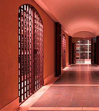 Rioja Reserve Cellar Tasting & Tapas Tour