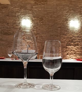Prestigeprovning på Cave Saint Marc