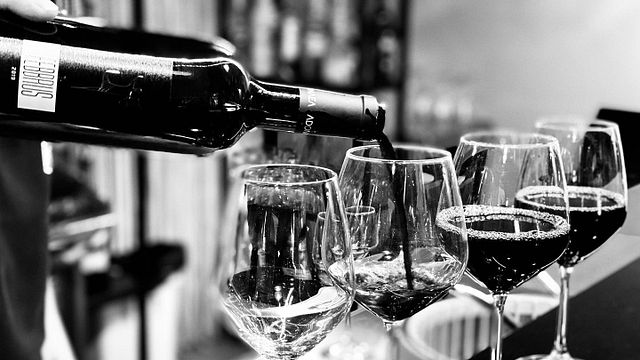 Degustazione Vini Vulcanici in Cantina Storica - Adonae Vini