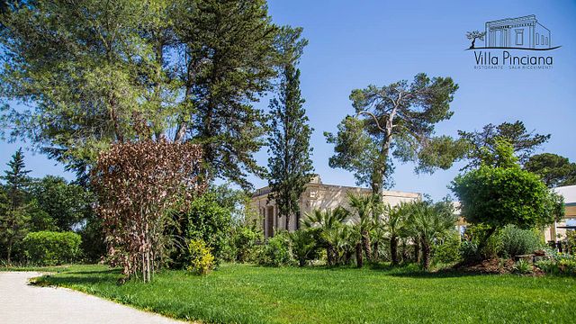 Cata de vinos y visita a Villa Pinciana