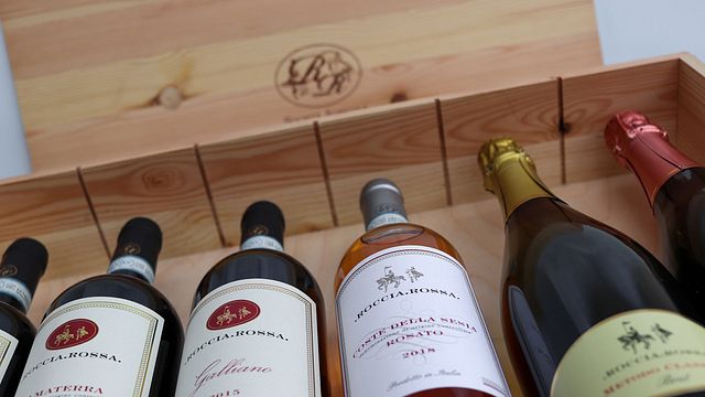 Premium-Weinprobe und Tour bei der Società Agricola Roccia Rossa