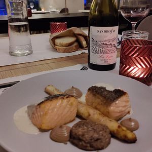 Découvrez les vins de Lombardie en séjournant dans une authentique Corte près de Côme