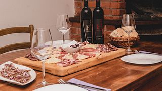 Visita e degustação de vinhos Fuhtar