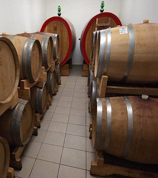Weinprobe auf dem landwirtschaftlichen Anwesen der Familie Pilato