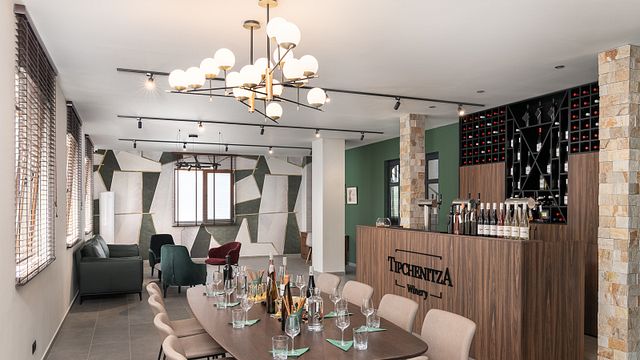 Cata de 7 vinos especialmente seleccionados en Bodega Tipchenitza