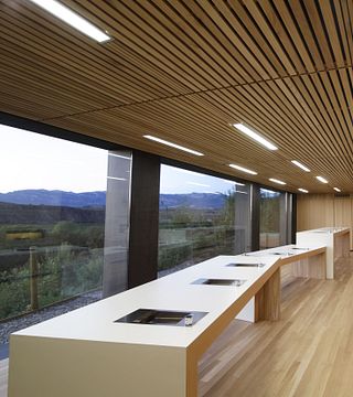 Visit Cantos