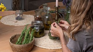 Vegetales, hierbas y flores silvestres recolectadas en Pandolfa Noelia Ricci