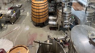 Profitez d'une visite privée de luxe des vins du Priorat au départ de Barcelone