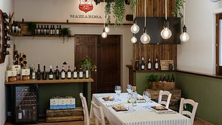 Tour della cantina storica e degustazione di vini