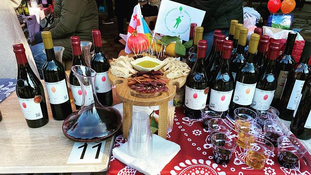 Cata de vinos y visita guiada a la bodega Mikha 