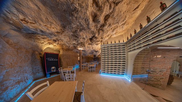 Pranzo | Degustazione di vini e tour alla Fattoria Della Talosa