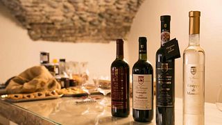 Beliebte Weinprobe im Weingut Azienda Agricola „La Corona“ Di Russo Paolo