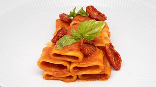 Fuga tra i vigneti di Pompei: degustazione di vini privata e pranzo