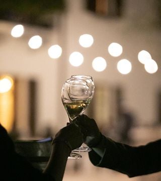 Weinprobe in der Villa Crespia